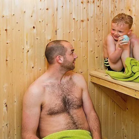 Sleeps 16 Pool Wifi Дом отдыха